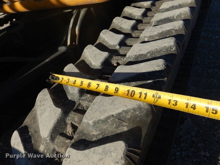 image for item JJ9833 2012 John Deere 35D  mini excavator