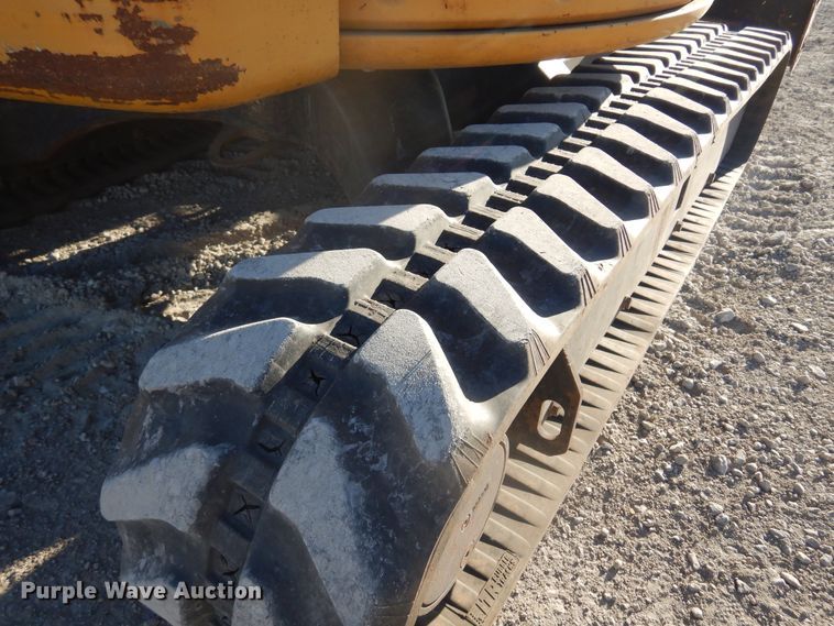 image for item JJ9833 2012 John Deere 35D  mini excavator