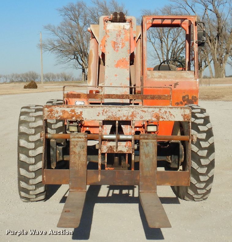 image for item JJ9835 2000 SkyTrak 6036  telehandler