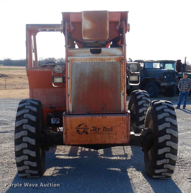 image for item JJ9835 2000 SkyTrak 6036  telehandler