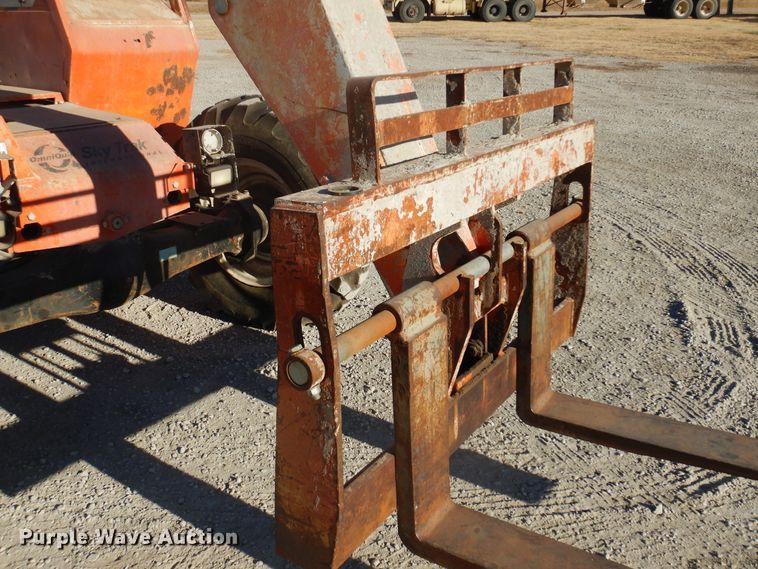 image for item JJ9835 2000 SkyTrak 6036  telehandler