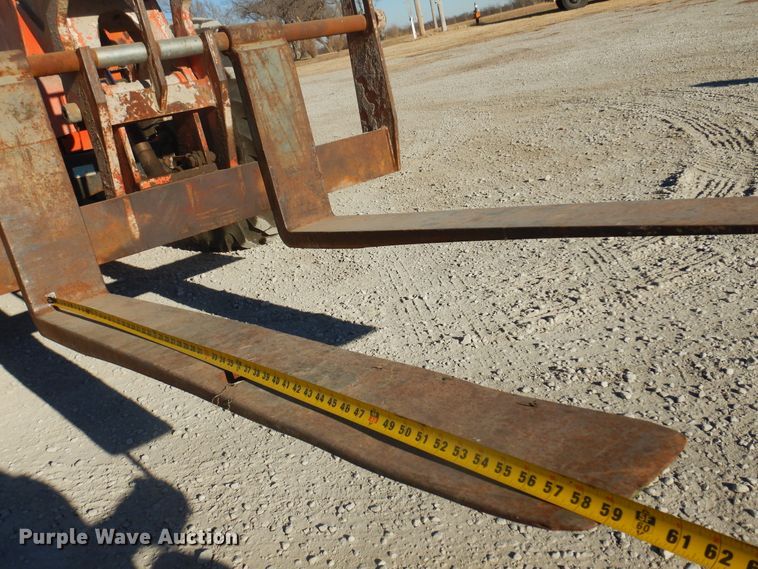 image for item JJ9835 2000 SkyTrak 6036  telehandler