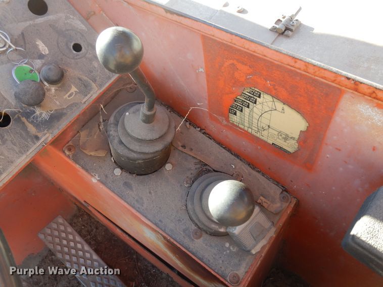 image for item JJ9835 2000 SkyTrak 6036  telehandler