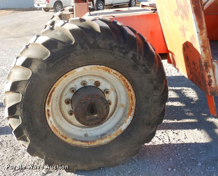 image for item JJ9835 2000 SkyTrak 6036  telehandler