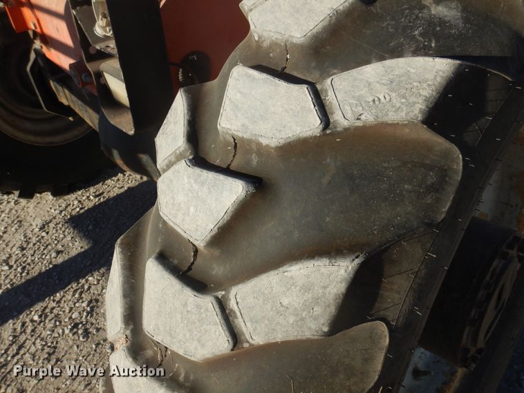 image for item JJ9835 2000 SkyTrak 6036  telehandler