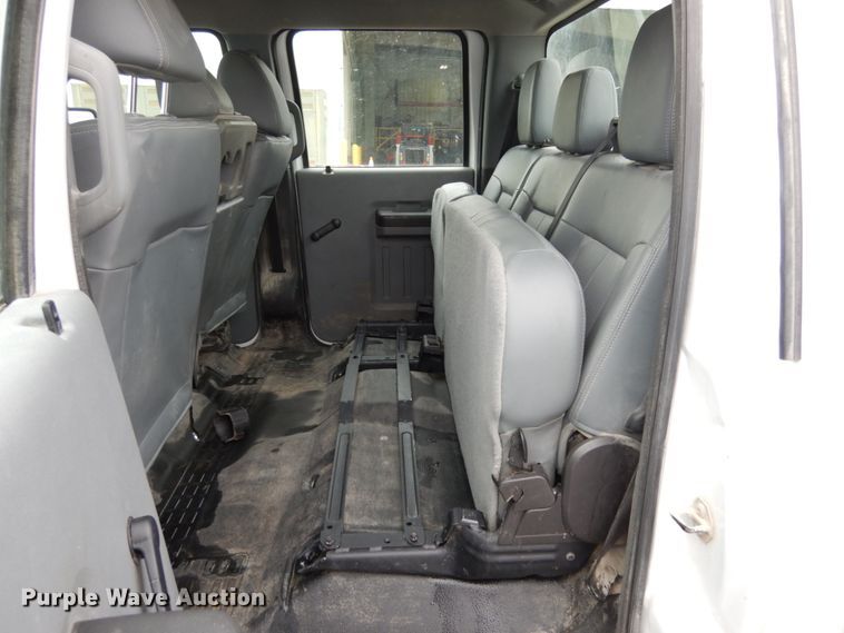 image for item JK9851 2015 Ford F450 Super Duty XL  Crew Cab utility / service truck