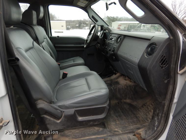 image for item JK9851 2015 Ford F450 Super Duty XL  Crew Cab utility / service truck