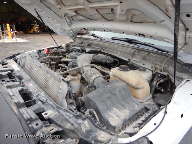 image for item JK9851 2015 Ford F450 Super Duty XL  Crew Cab utility / service truck