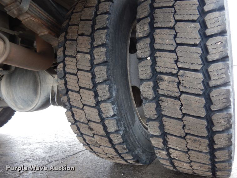 image for item JK9851 2015 Ford F450 Super Duty XL  Crew Cab utility / service truck