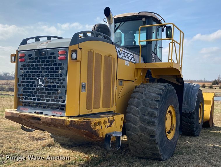 image for item JN9135 2011 John Deere 844K  wheel loader
