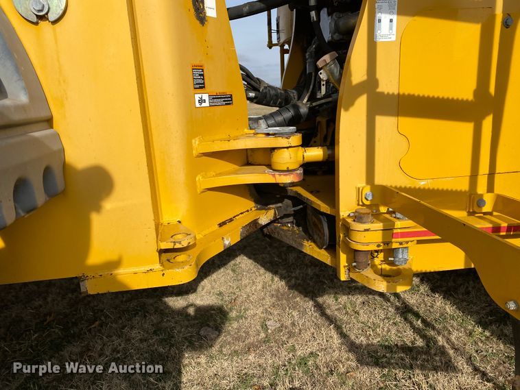 image for item JN9135 2011 John Deere 844K  wheel loader