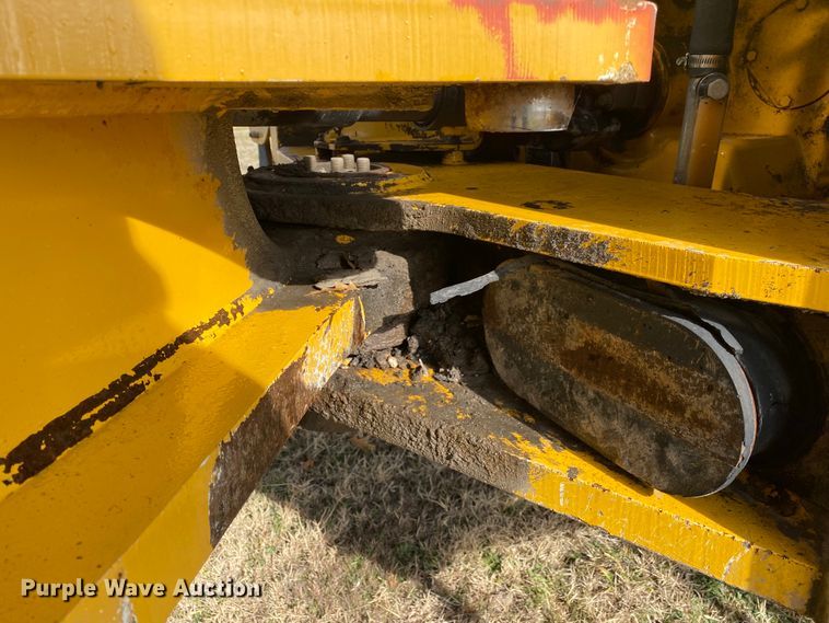 image for item JN9135 2011 John Deere 844K  wheel loader