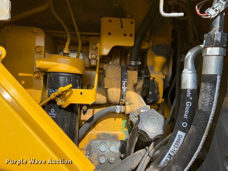 image for item JN9135 2011 John Deere 844K  wheel loader