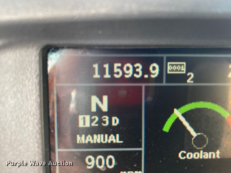 image for item JN9135 2011 John Deere 844K  wheel loader