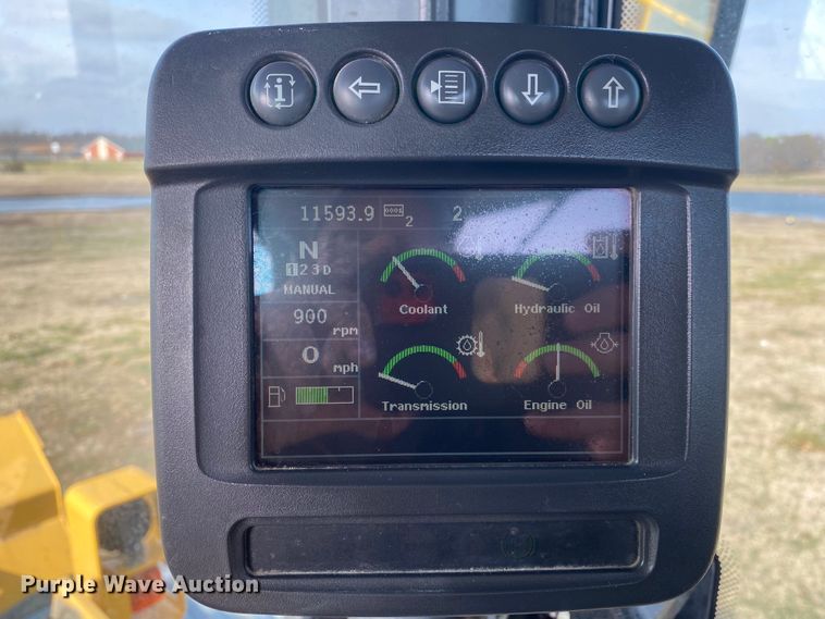 image for item JN9135 2011 John Deere 844K  wheel loader