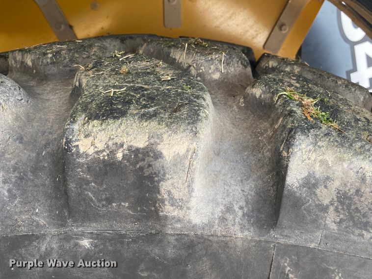 image for item JN9135 2011 John Deere 844K  wheel loader