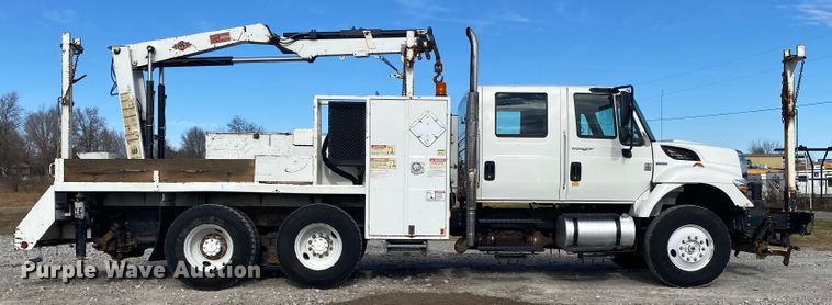 image for item JN9138 2009 International WorkStar 7400  crane truck