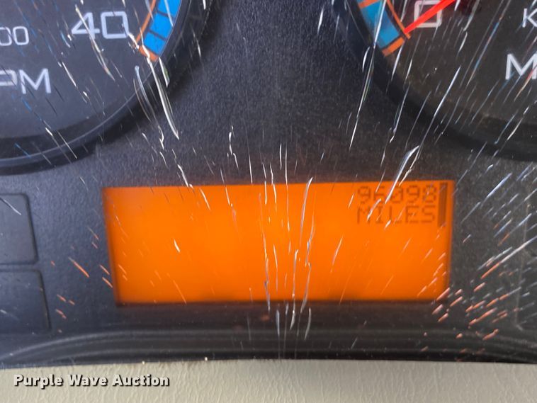 image for item JN9138 2009 International WorkStar 7400  crane truck