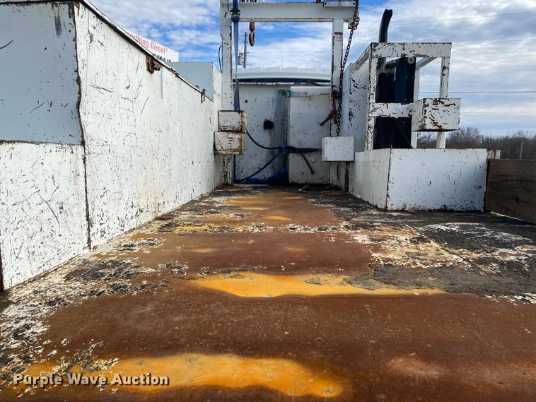 image for item JN9138 2009 International WorkStar 7400  crane truck