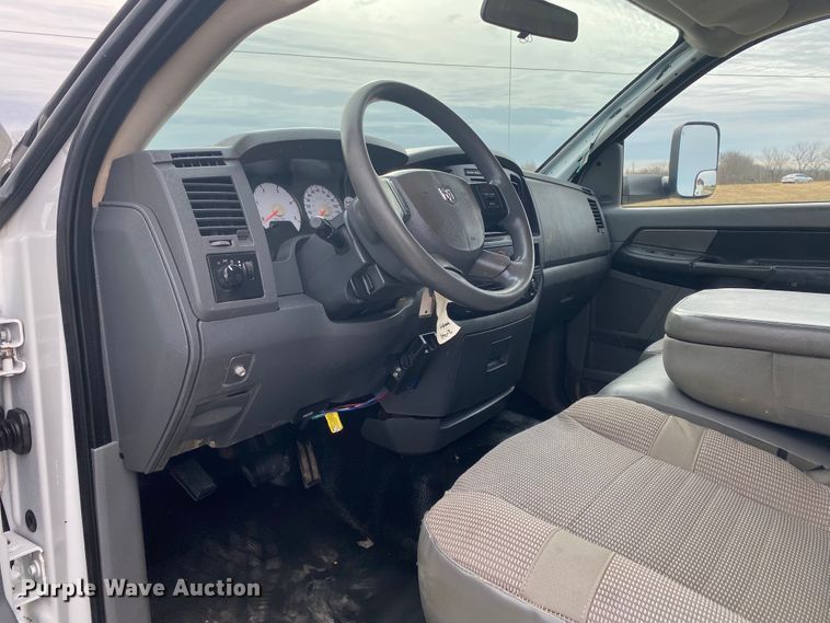 image for item JN9142 2008 Dodge Ram 5500HD  Quad Cab utility / service truck