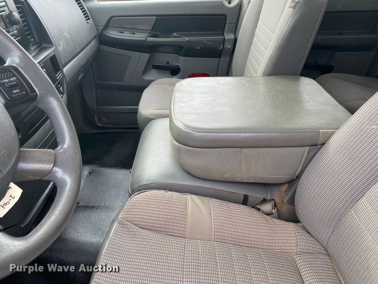 image for item JN9142 2008 Dodge Ram 5500HD  Quad Cab utility / service truck