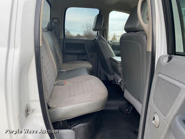 image for item JN9142 2008 Dodge Ram 5500HD  Quad Cab utility / service truck