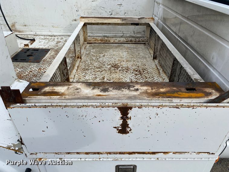 image for item JN9142 2008 Dodge Ram 5500HD  Quad Cab utility / service truck