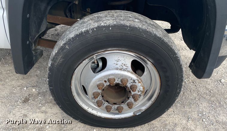 image for item JN9142 2008 Dodge Ram 5500HD  Quad Cab utility / service truck