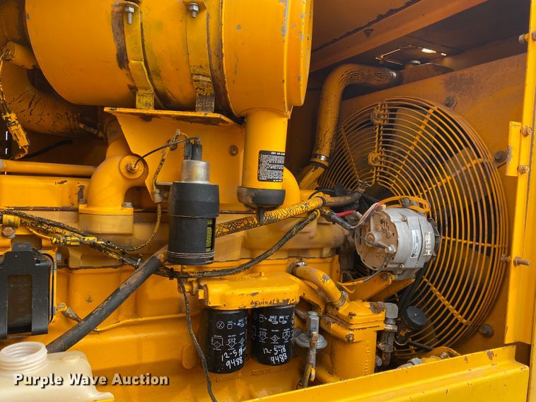 image for item JN9145 1989 John Deere 624E  wheel loader