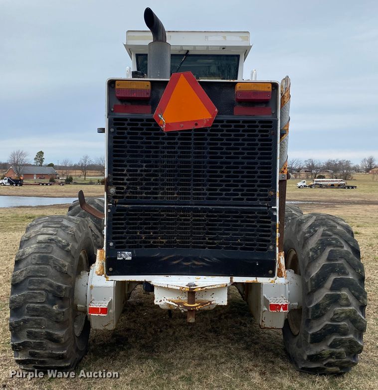 image for item JN9146 2000 John Deere 770C  motor grader