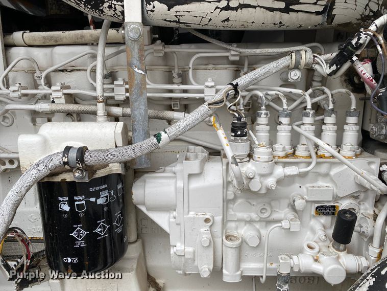 image for item JN9146 2000 John Deere 770C  motor grader