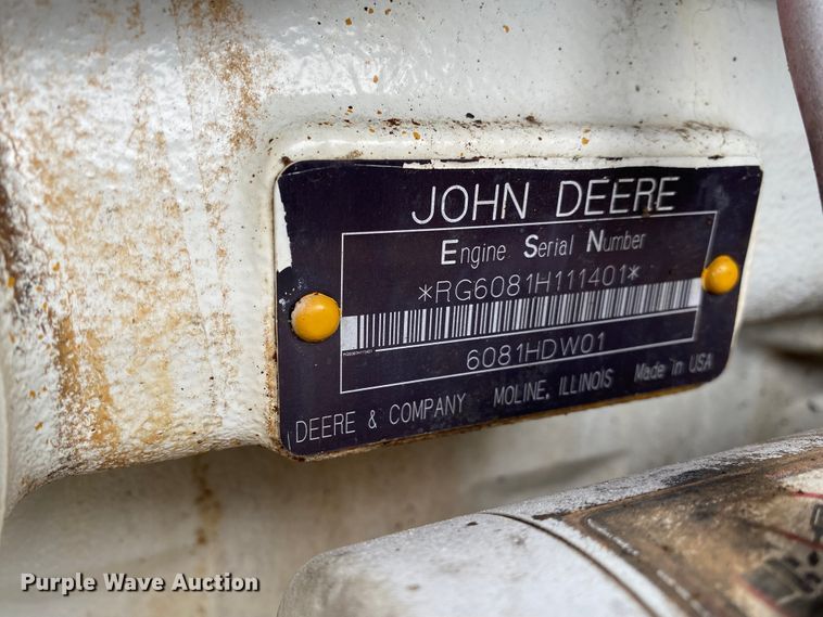 image for item JN9146 2000 John Deere 770C  motor grader