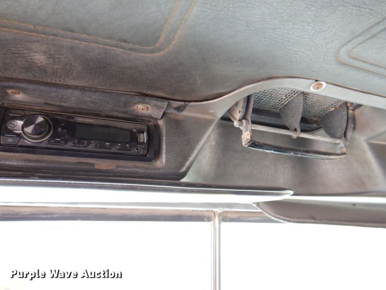 image for item KA9391 2000 Mack RD690S  dump truck