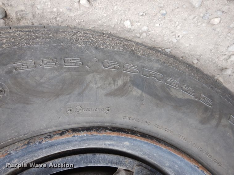 image for item KA9391 2000 Mack RD690S  dump truck