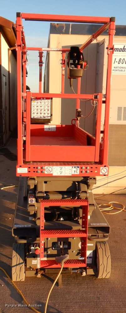 image for item KH9045 2021 Skyjack SJ3219  scissor lift