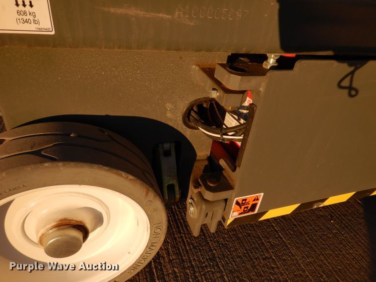 image for item KH9045 2021 Skyjack SJ3219  scissor lift