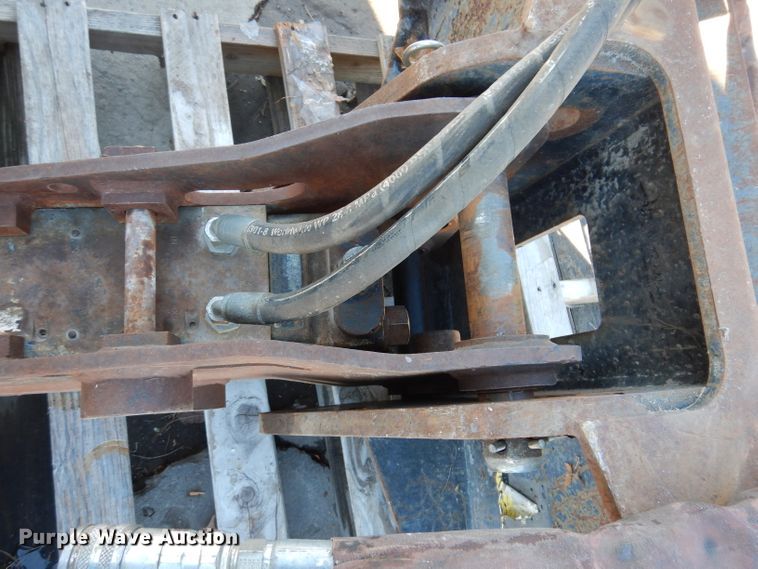 image for item KH9057 Skid steer breaker