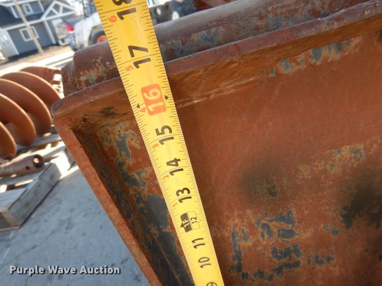 image for item KH9057 Skid steer breaker