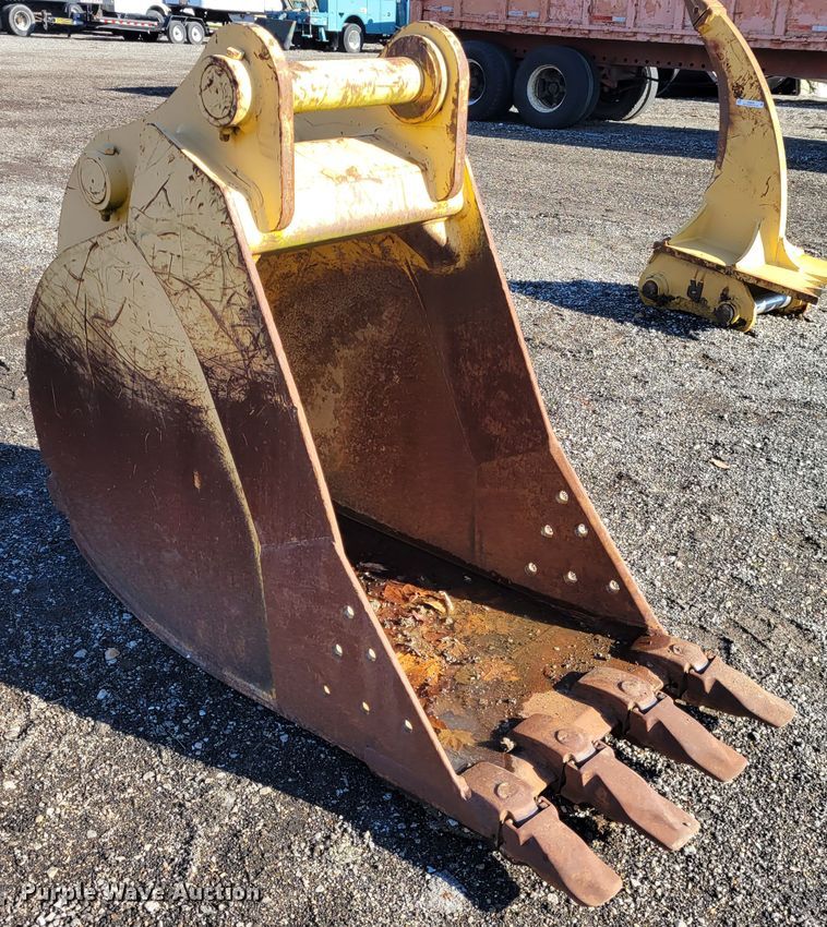 image for item KH9922 Central Fabricators Inc. AT163628  30"W excavator bucket