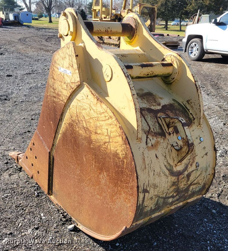 image for item KH9922 Central Fabricators Inc. AT163628  30"W excavator bucket