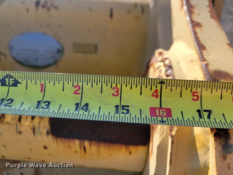 image for item KH9922 Central Fabricators Inc. AT163628  30"W excavator bucket