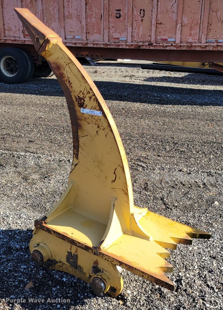 image for item KH9923 Rockland EER 790E  excavator ripper tooth