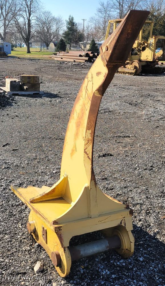 image for item KH9923 Rockland EER 790E  excavator ripper tooth