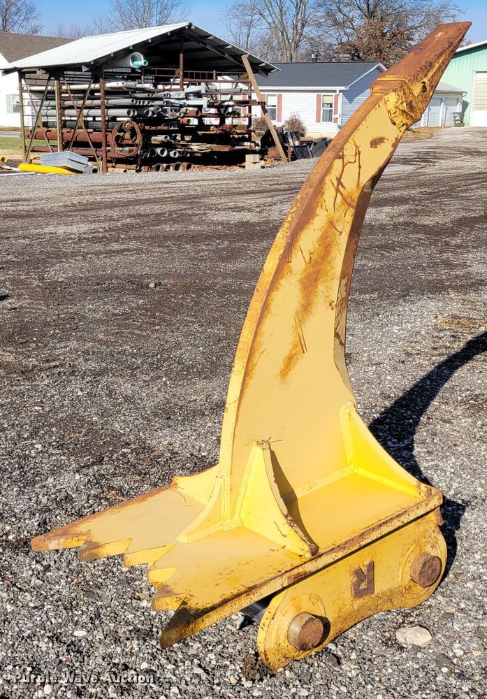 image for item KH9923 Rockland EER 790E  excavator ripper tooth