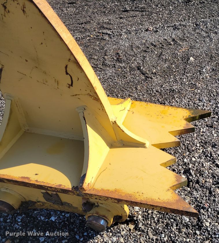 image for item KH9923 Rockland EER 790E  excavator ripper tooth