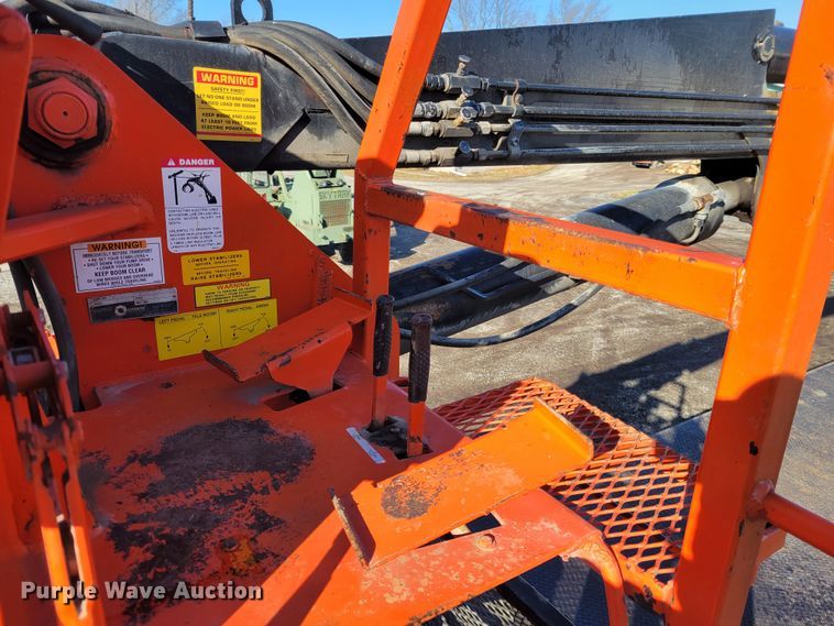 image for item KH9924 1985 Ford 9000  crane truck