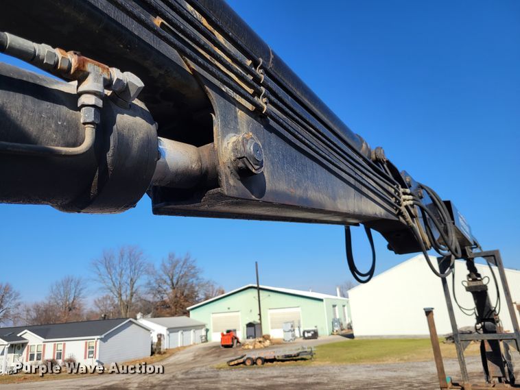 image for item KH9924 1985 Ford 9000  crane truck