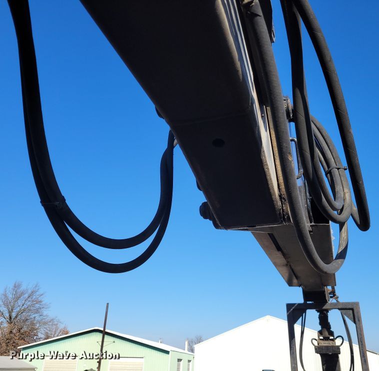 image for item KH9924 1985 Ford 9000  crane truck