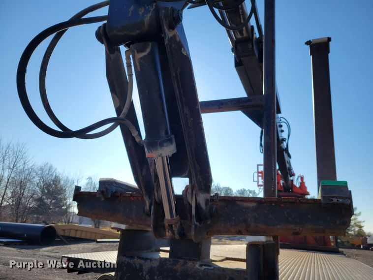 image for item KH9924 1985 Ford 9000  crane truck