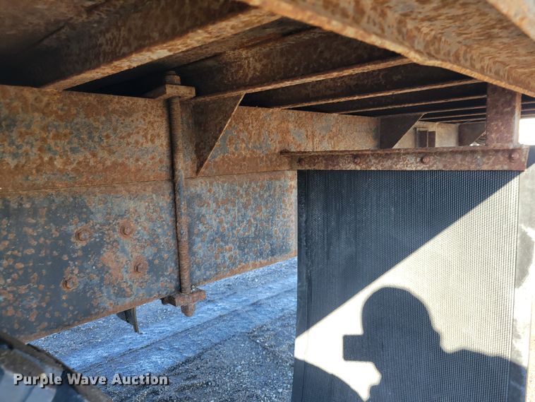 image for item KH9924 1985 Ford 9000  crane truck